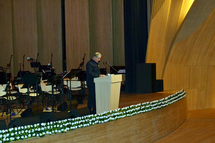 Hulusi Akar Azərbaycan xalqını Zəfər Günü münasibətilə təbrik edib