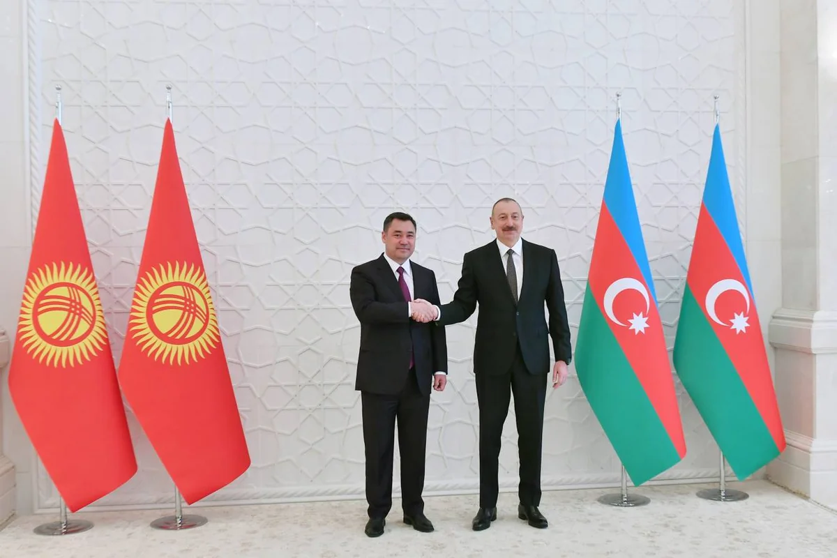 İlham Əliyev Qırğız Respublikasının Prezidentini təbrik edib
