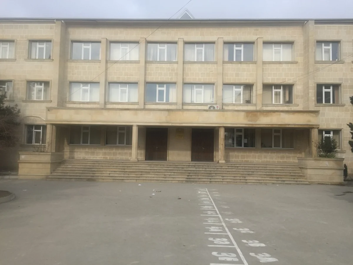 Bakıda şagirdlərin müəllimi döyməsi ilə bağlı məlumata aydınlıq gətirilib