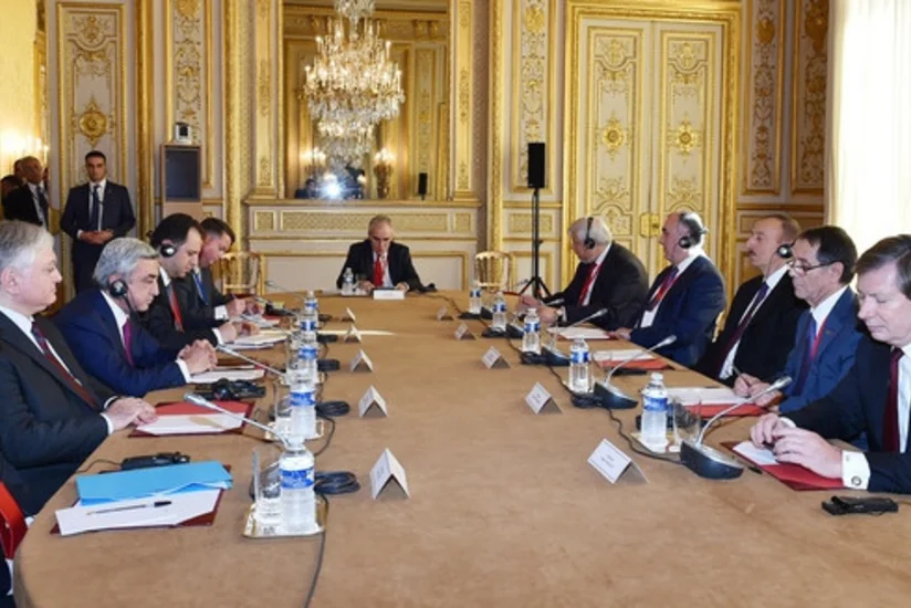 Parisdə Azərbaycan və Ermənistan prezidentlərinin görüşü keçirilib