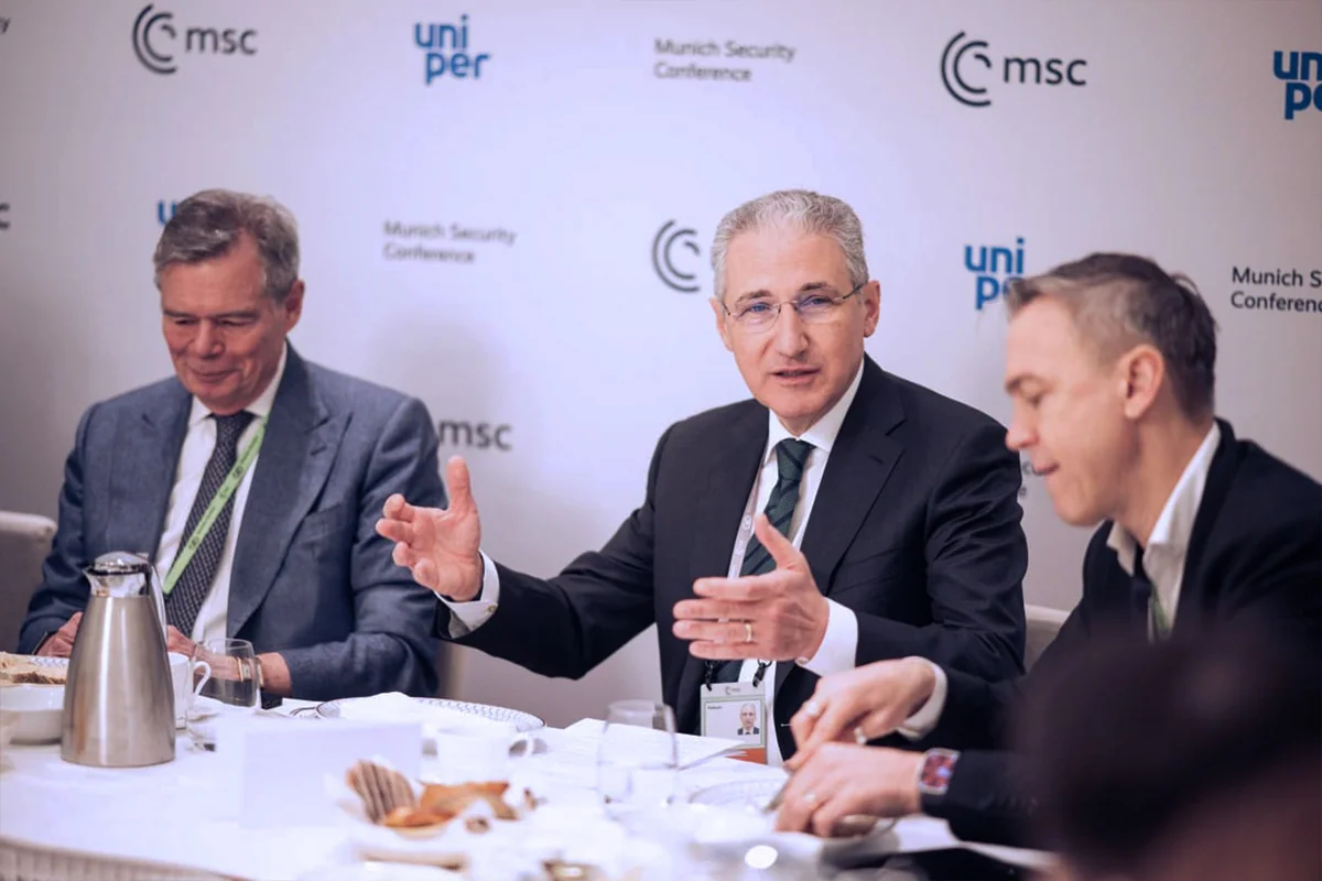 Mukhtar Babayev mulls energy security with major German energy company