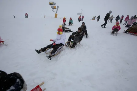 ​Kimsəsiz uşaqların “Şahdağ” Turizm Mərkəzində istirahəti təşkil edilib