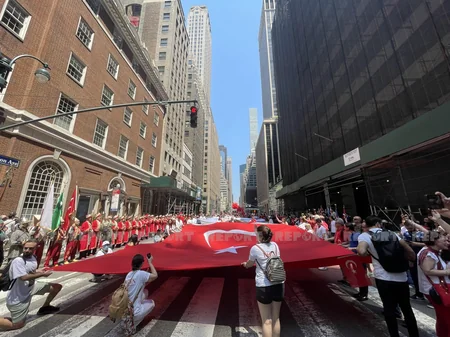 ABŞ-da türkdilli xalqların ictimai fəalları izdihamlı yürüş keçirib