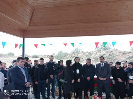 Kürdəmirdə üç şəhidin anım mərasimi keçirilib