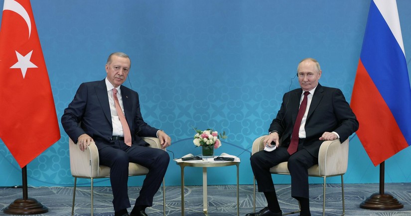 Эрдоган сообщил Путину о готовности Анкары принять переговоры по российско-украинскому конфликту