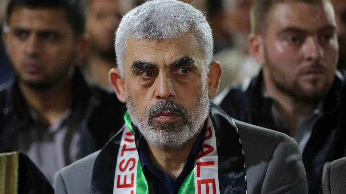 Israeli troops surround Hamas leader Yahya Sinwar in Gaza bunker