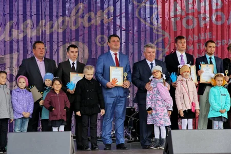 В День Ульяновска глава города наградил Ислама Гусейнова за благотворительную деятельность
