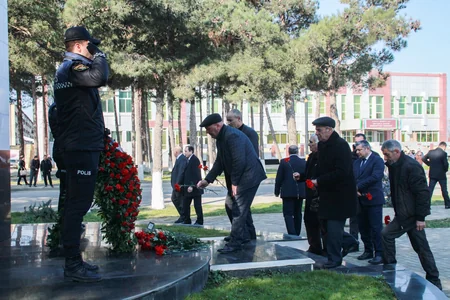 Saatlı və Neftçalada Xocalı soyqırımının ildönümü qeyd edilib