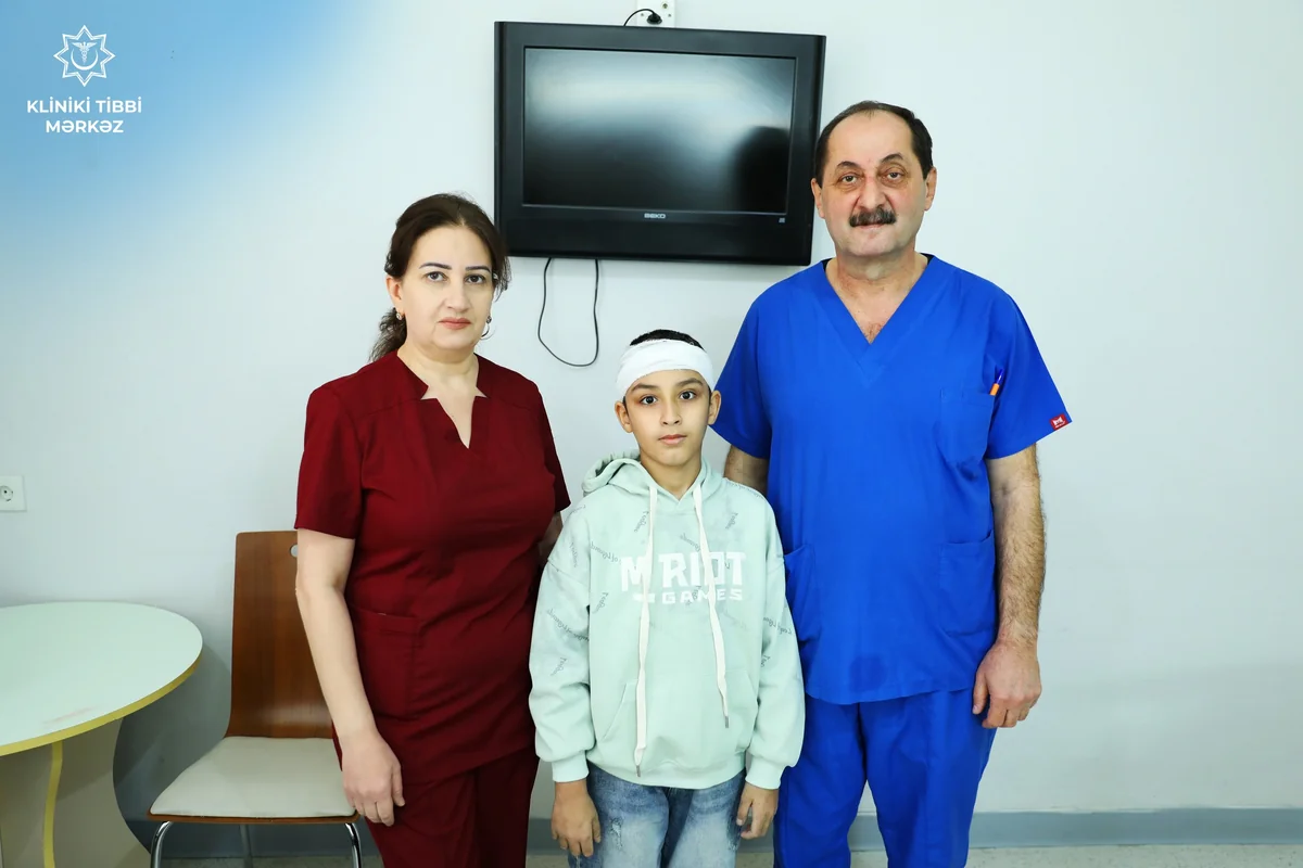 Qobuda itlərin dişlədiyi uşaq xəstəxanadan evə buraxılıb