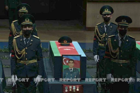 Azerbaijan bids farewell to Garaheybat martyrs - PHOTO
