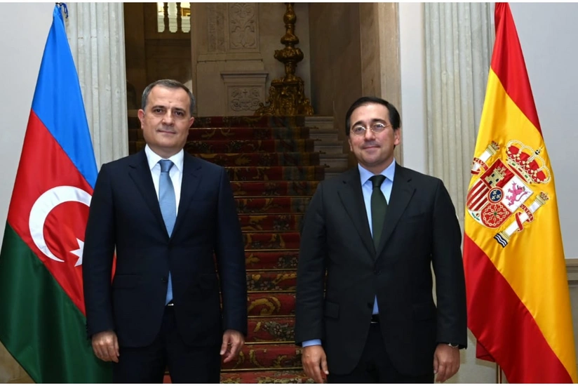 Azərbaycan və İspaniya xarici işlər nazirlərinin görüşü başlayıb