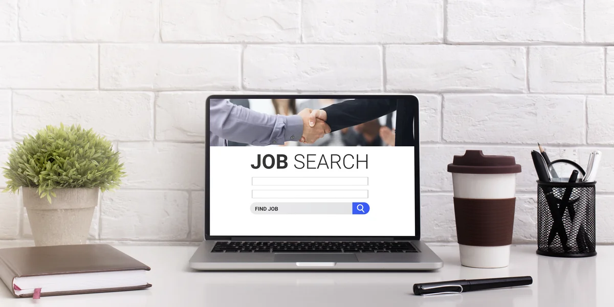 UK online job ads increase by 6%