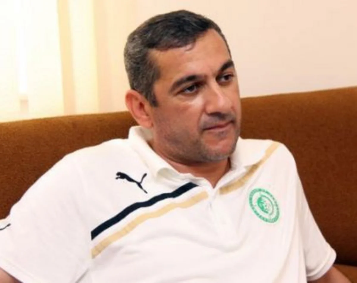 Xəzər Lənkəranın baş məşqçisi FİFA-nın transfer qadağasına münasibət bildirib