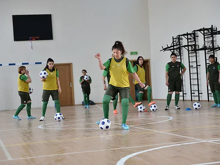 AFFA cəzaçəkmə və tərbiyə müəssisələrində futbol dərsləri təşkil edib