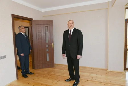 Президент Азербайджана принял участие в открытии жилкомплекса в Кюрдаханы - ФОТО