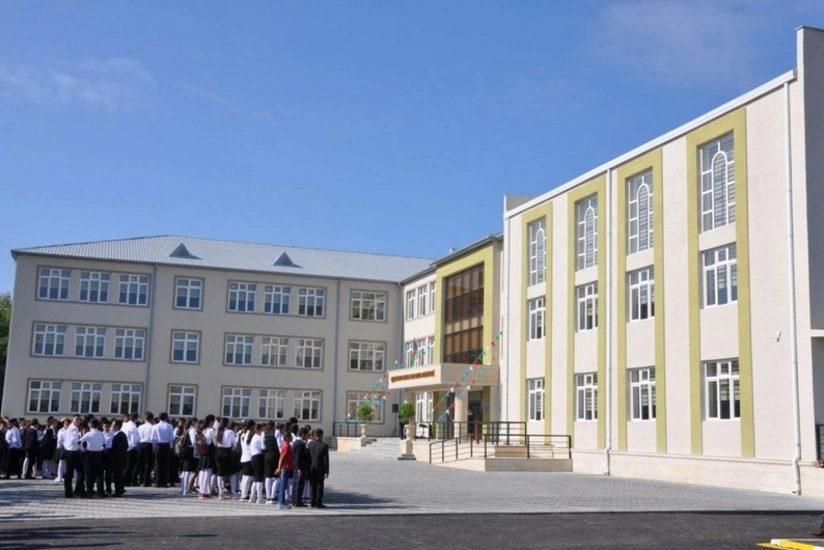 Another secondary school switches to distance learning in Baku