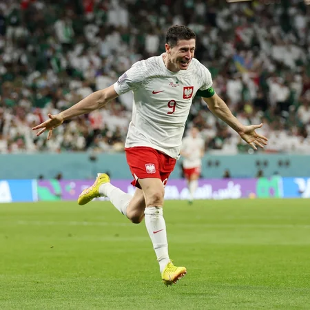 Levandovski dünya çempionatlarında ilk qolunu vurub