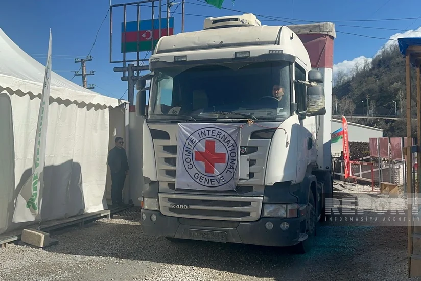 По дороге Ханкенди-Лачын беспрепятственно проехали автомобили МККК