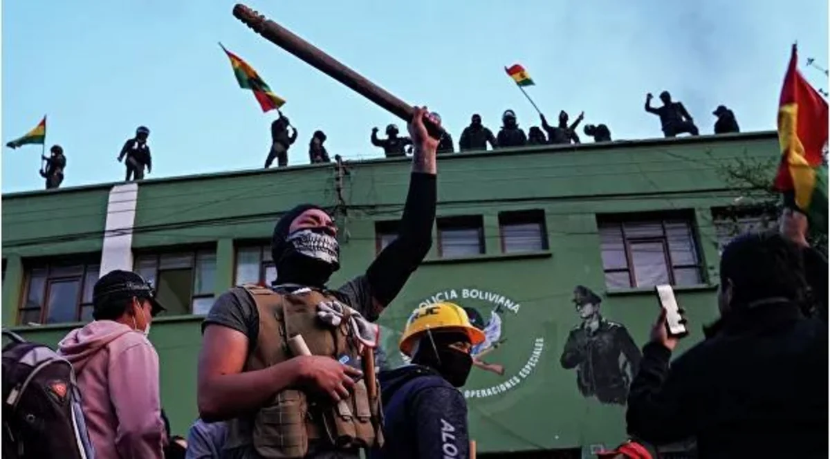 Boliviyada etiraz aksiyaları zamanı 383 nəfər xəsarət alıb