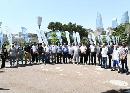 Azərbaycanlı idman jurnalistləri avarçəkmədə qüvvələrini sınayıblar