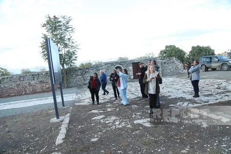 Türkiyəli səyyahlar Ağdamda İmarət kompleksinə baş çəkiblər