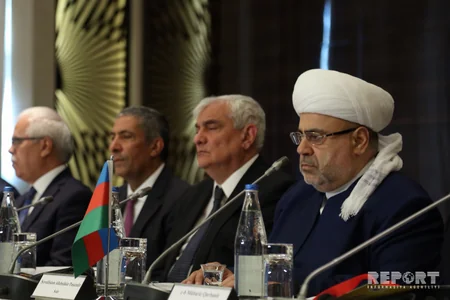Bakıda İslam həmrəyliyi: dini və mədəni müxtəlifliyin harmoniyası mövzusunda beynəlxalq konfrans keçirilib