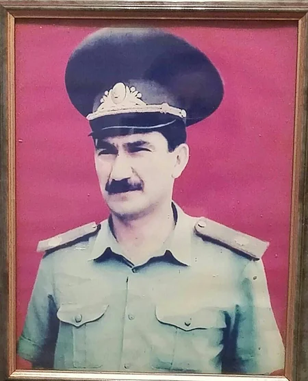 Lənkəranda generalın abidəsinin ətrafındakı bazar yığışdırılıb