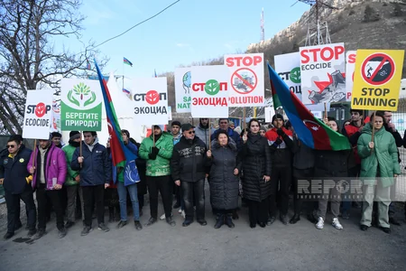В акции на дороге Ханкенди-Лачын принимают участие и представители местной русской общины