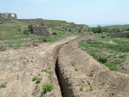 Cəbrayılda kəhrizlərin bərpası istiqamətində layihə icra olunur