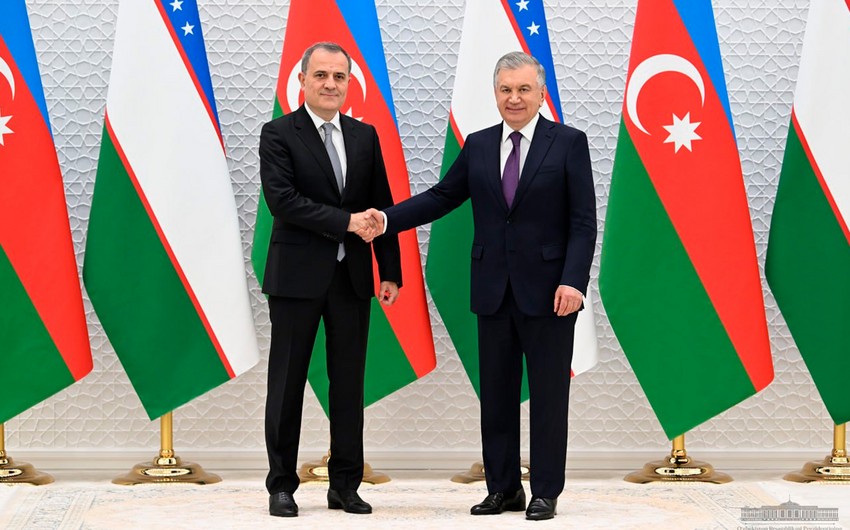 Ceyhun Bayramov Özbəkistan Prezidenti ilə iki ölkə arasında əməkdaşlığı müzakirə edib - YENİLƏNİB