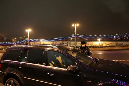 ​Moskvada məşhur siyasətçi Boris Nemtsov güllələnib