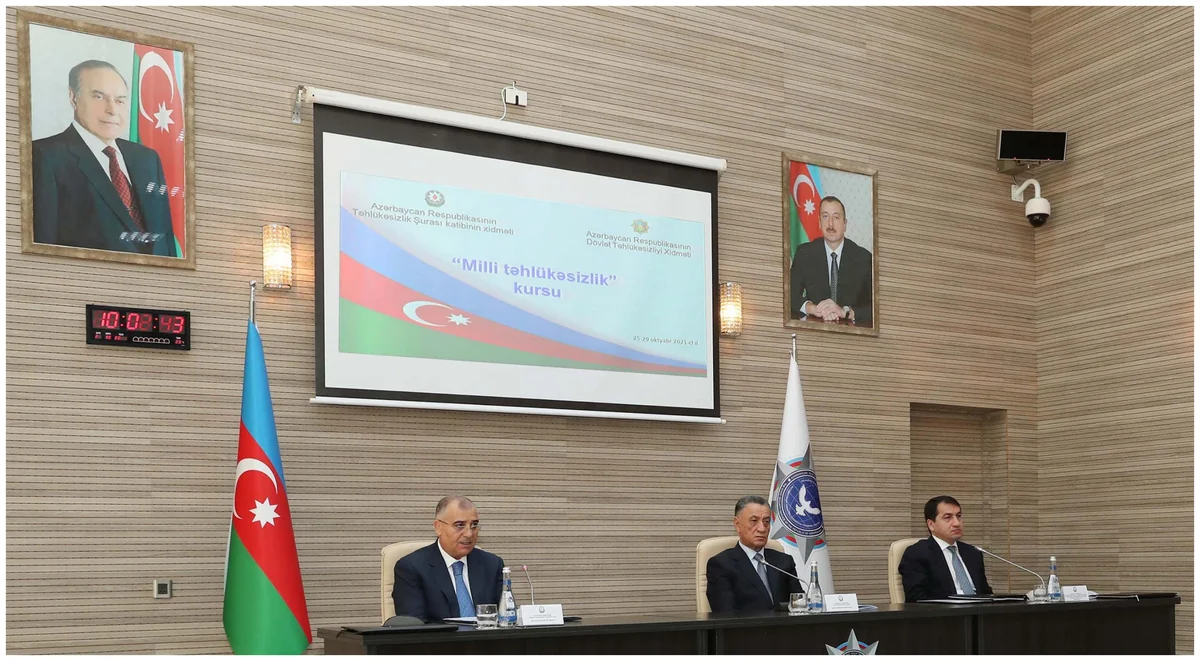 “Milli təhlükəsizlik” mövzusunda kursun açılış mərasimi keçirilib