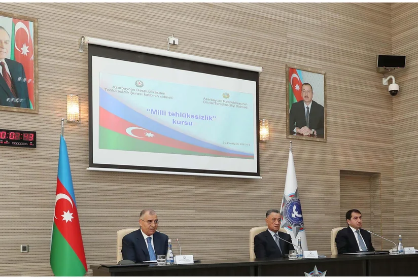 “Milli təhlükəsizlik” mövzusunda kursun açılış mərasimi keçirilib