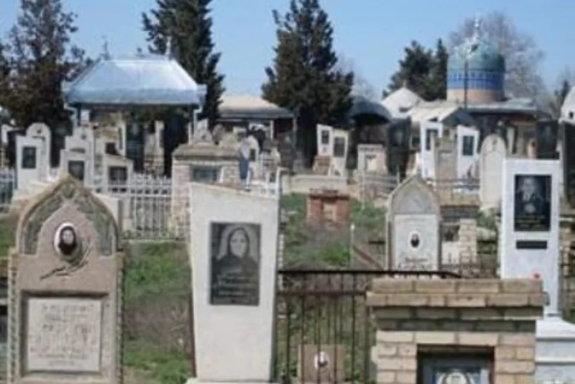 ​Şəkidə qəbirstanlıqdan oğurluq edən şəxslər saxlanılıb