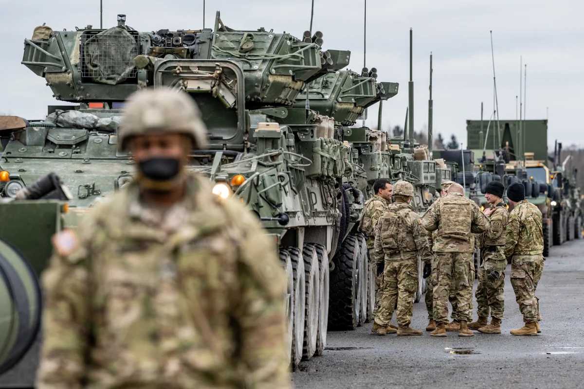 NYT: NATO considers sending trainers into Ukraine