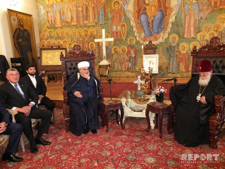 Qafqaz Müsəlmanları İdarəsinin sədri ümumgürcüstan katolikos-patriarxı ilə görüşüb