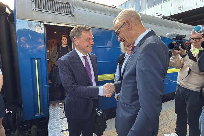 Almaniya XİN: Berlin Kiyevə silah istehsalını sürətləndirməkdə kömək etmək niyyətindədir - YENİLƏNİB