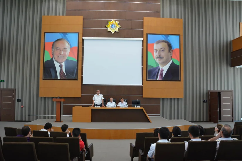 Bakı Baş Gömrük İdarəsində İnsan Hüquqları Aylığı çərçivəsində tədbir keçirilib