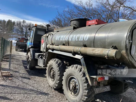 47 vehicles of Russian peacekeepers pass freely along Khankandi-Lachin road