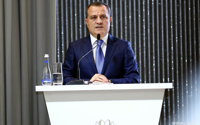 Nazir dərslər bərpa olunandan sonrakı dövr üçün əsas tələbi açıqladı