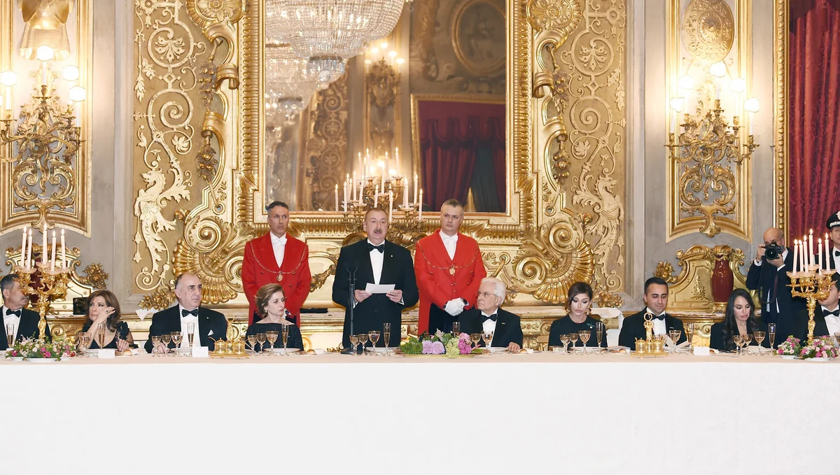 Президент: Конфликт нужно решить в рамках территориальной целостности Азербайджана