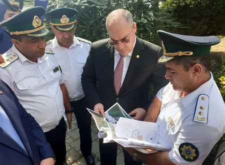 DGK sədri Biləsuvar gömrük postunda mövcud vəziyyətlə tanış olub