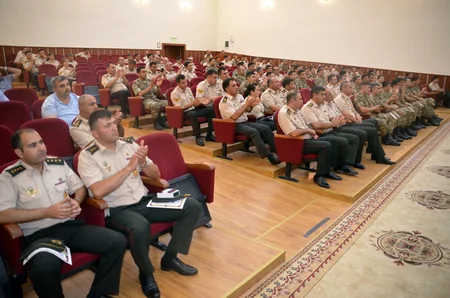 Silahlı Qüvvələr Günü münasibətilə Azərbaycan Ordusunda silsilə tədbirlər keçirilib