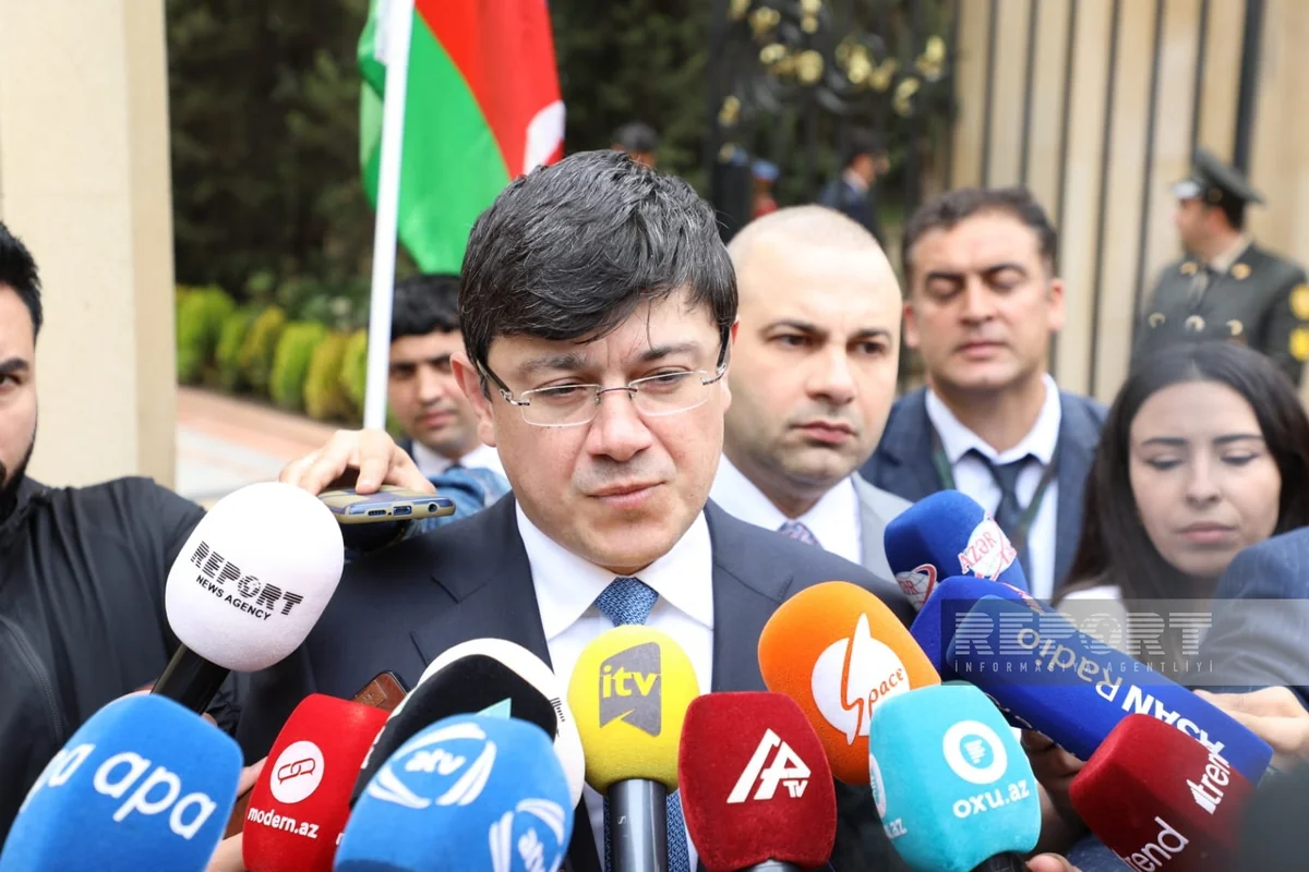 Fuad Muradov: “Müasir Azərbaycanın inkişaf strategiyasının əsasını Heydər Əliyev qoyub”