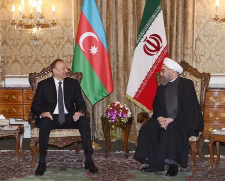 Azərbaycan və İran prezidentlərinin məhdud tərkibdə görüşü olub
