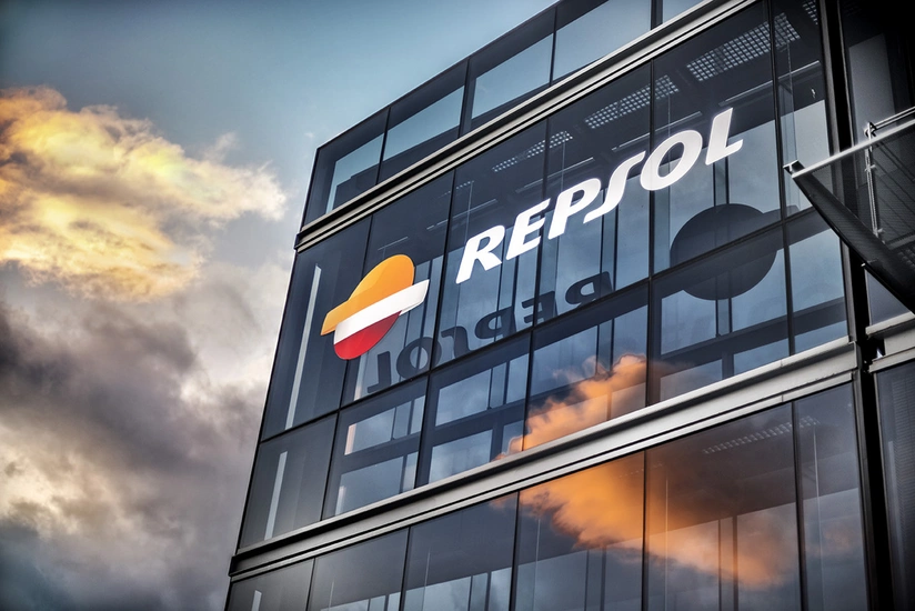 Испанская Repsol продала активы в России Газпром нефти