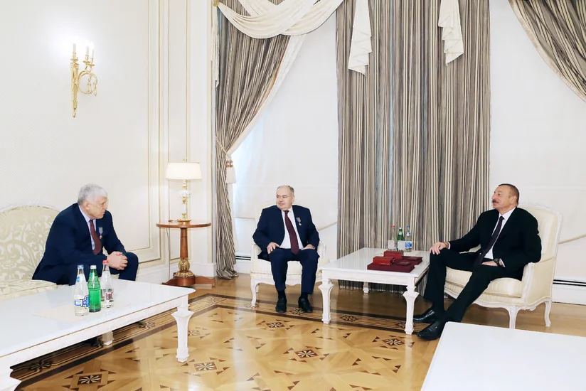 Prezident İlham Əliyev Rusiya nümayəndə heyətini qəbul edib - YENİLƏNİB