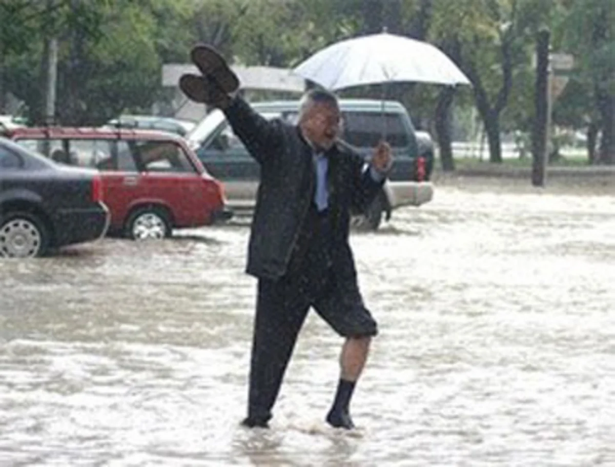 Fövqəladə Hallar Nazirliyi güclü yağışlarla bağlı məlumat yayıb