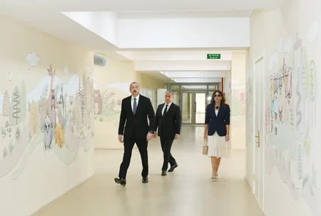 İlham Əliyev və Mehriban Əliyeva Hövsan yaşayış kompleksinin açılışında iştirak edib - YENİLƏNİB