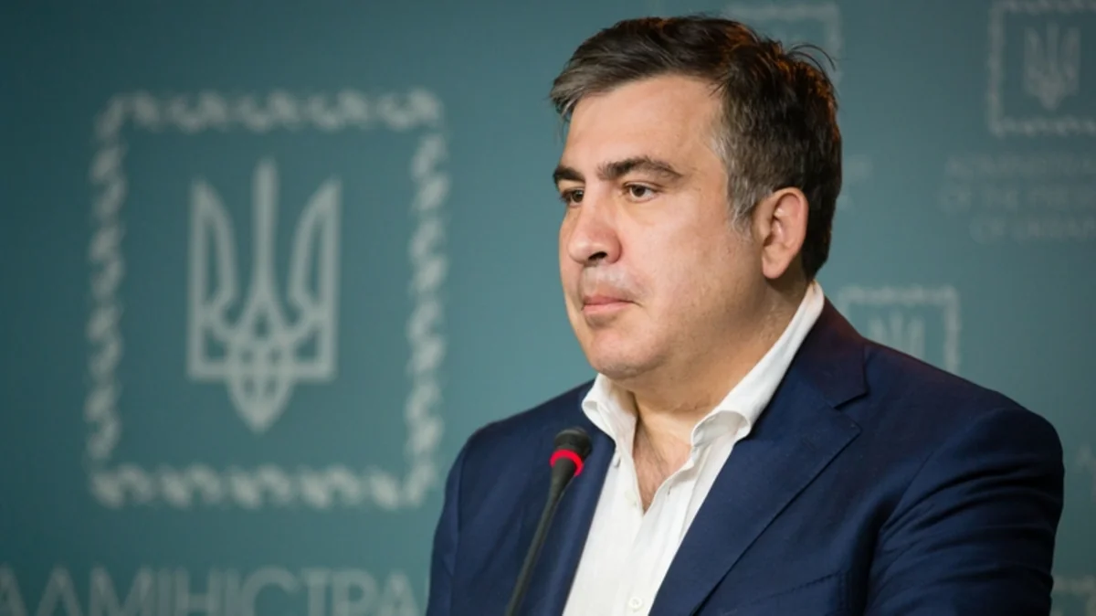 Саакашвили намерен заняться подготовкой людей для мирной смены власти в Украине